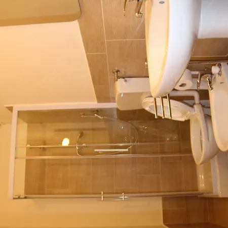 Bed & Breakfast La Cantoniera 3*