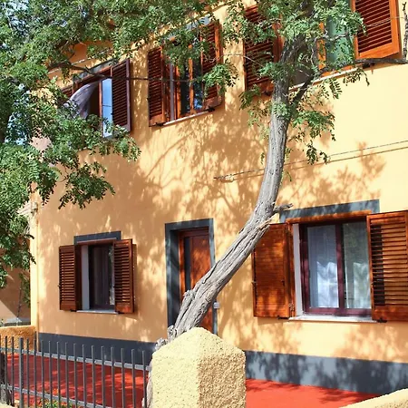 La Cantoniera 3*
